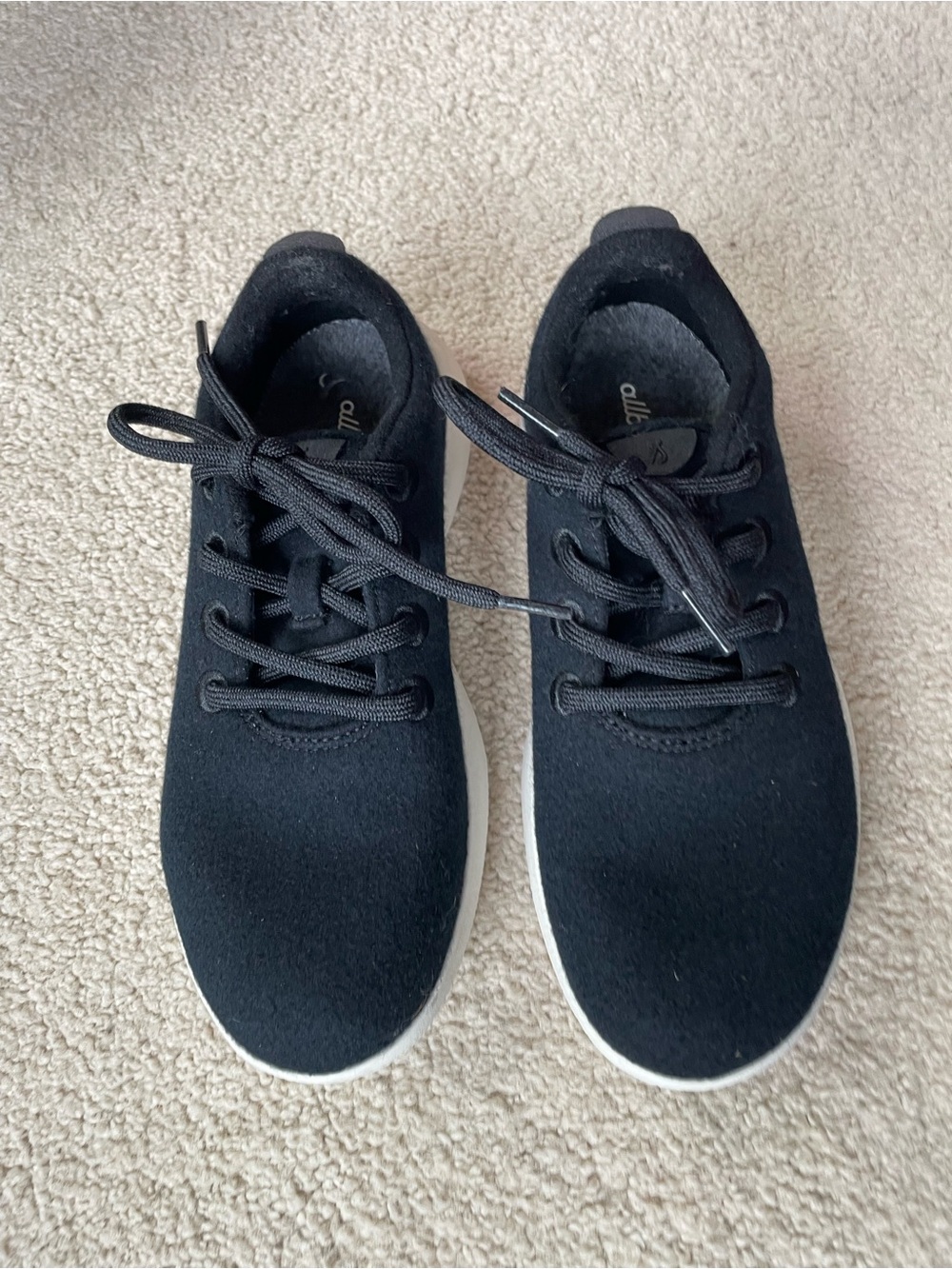 allbirds Women’s Black Wool Runners with White Sole